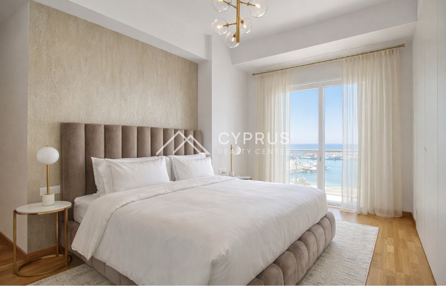 Apartment with 2 bedrooms in Limassol, Limassol Marina - фото 4