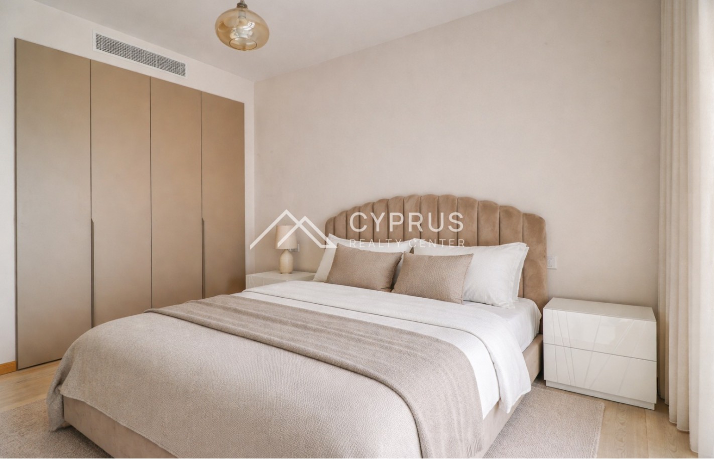 Apartment with 3 bedrooms in Limassol, Limassol Marina - фото 5