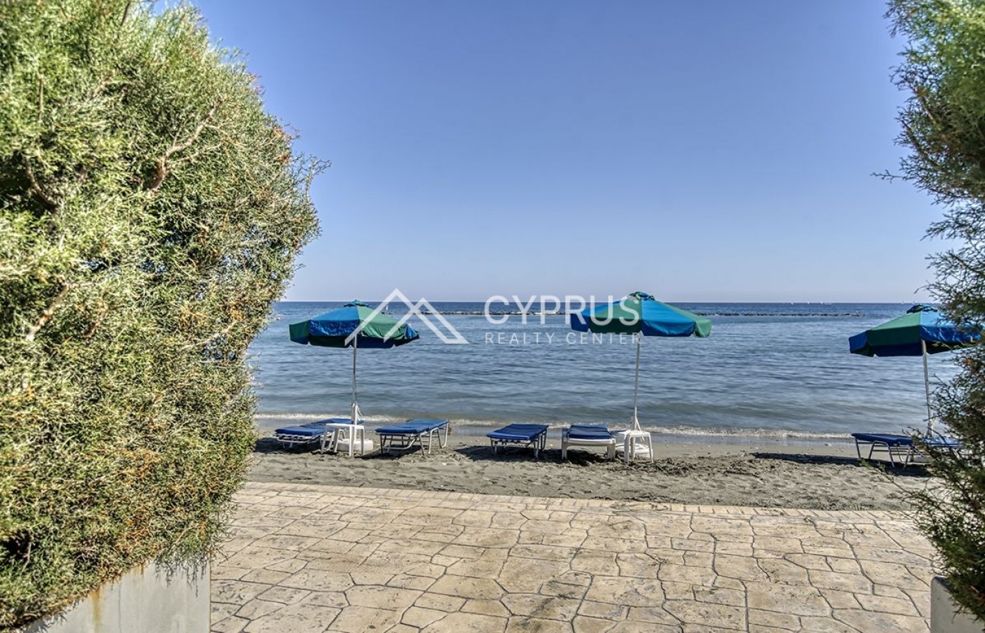 Apartment with 2 bedrooms in Limassol, Potamos Germasogeia - фото 29