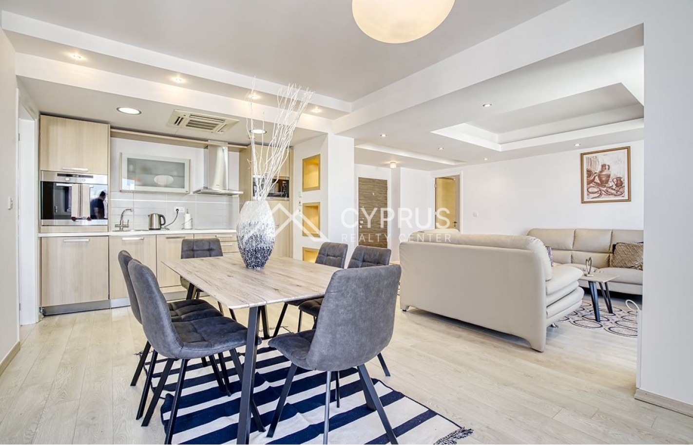 Apartment with 2 bedrooms in Limassol, Potamos Germasogeia - фото 2