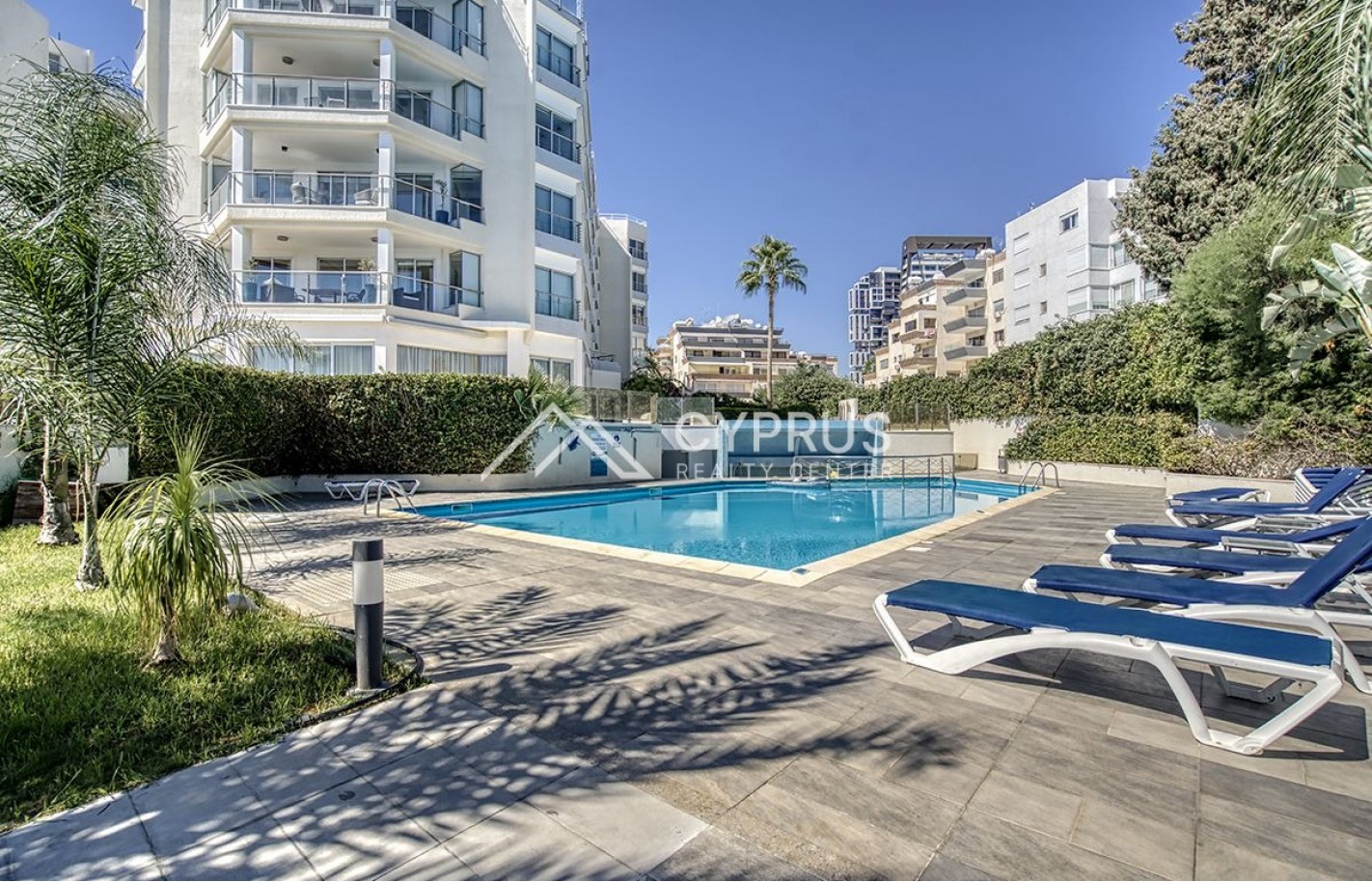 Apartment with 2 bedrooms in Limassol, Potamos Germasogeia - фото 25
