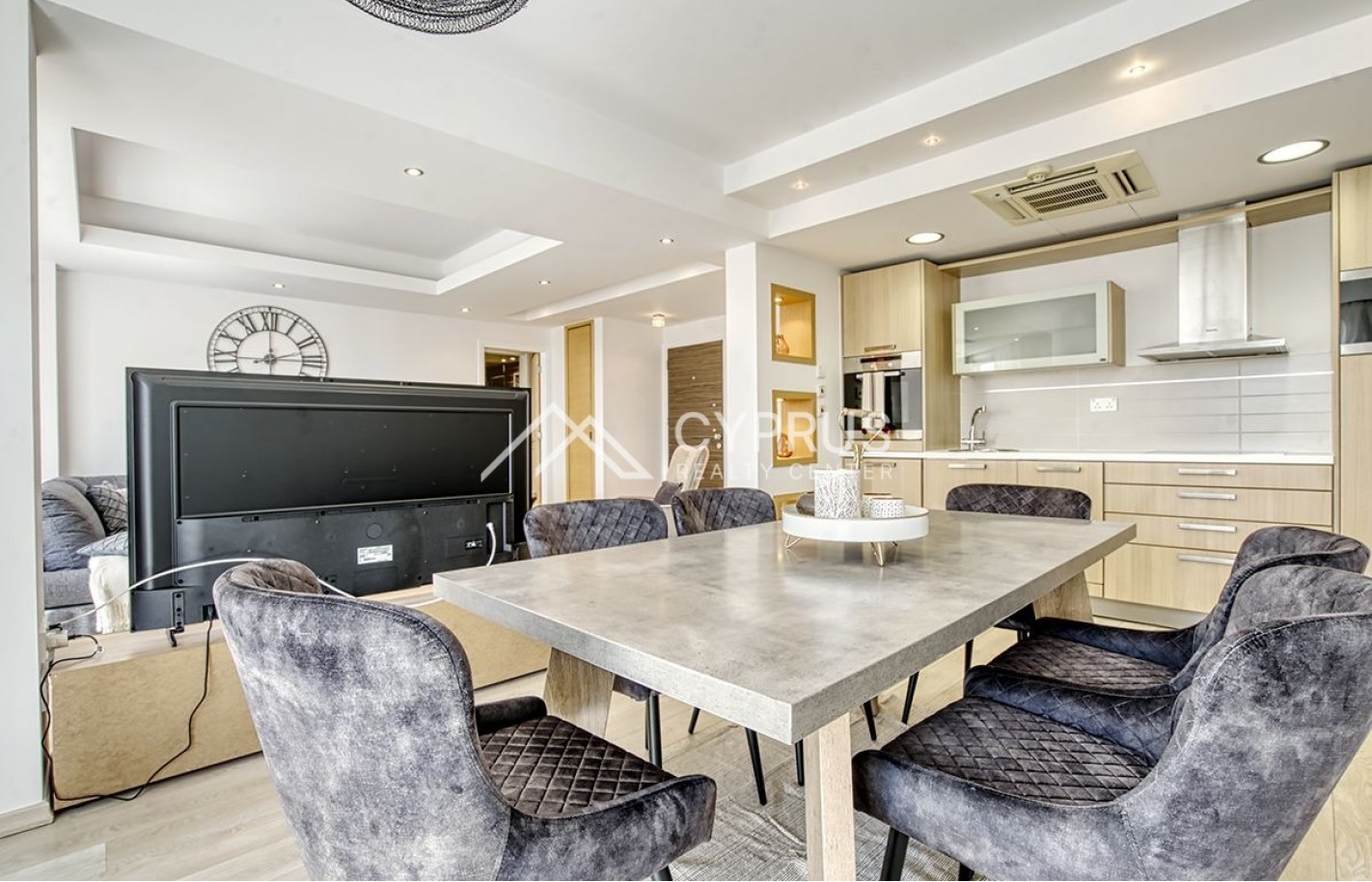 Apartment with 2 bedrooms in Limassol, Potamos Germasogeia - фото 5