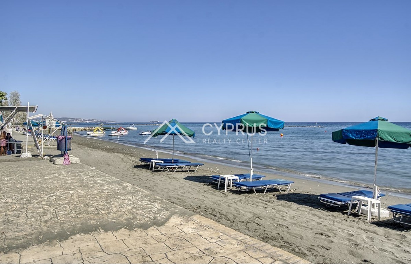 Apartment with 2 bedrooms in Limassol, Potamos Germasogeia - фото 28