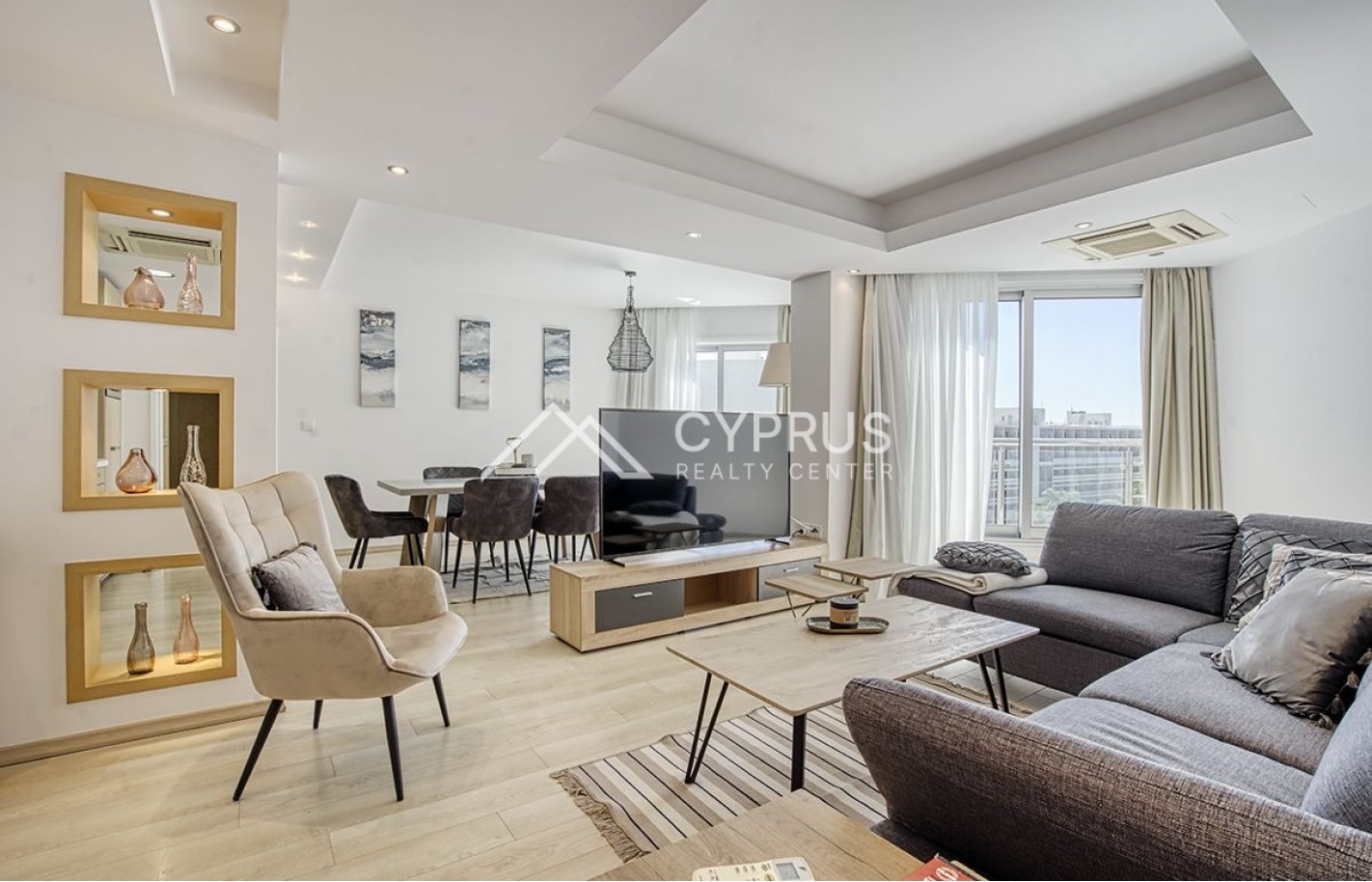 Apartment with 2 bedrooms in Limassol, Potamos Germasogeia - фото 1