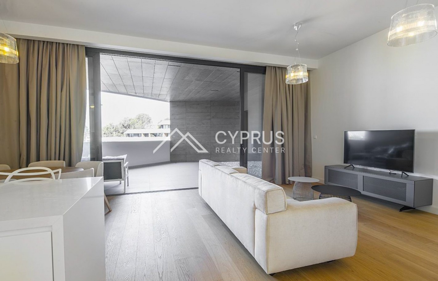 Apartment with 2 bedrooms in Limassol, Potamos Germasogeia - фото 3