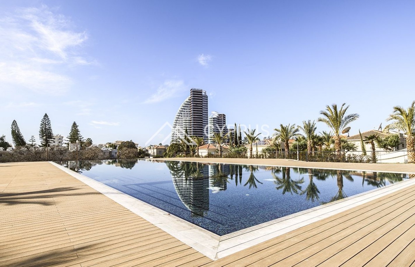 Apartment with 2 bedrooms in Limassol, Potamos Germasogeia - фото 17