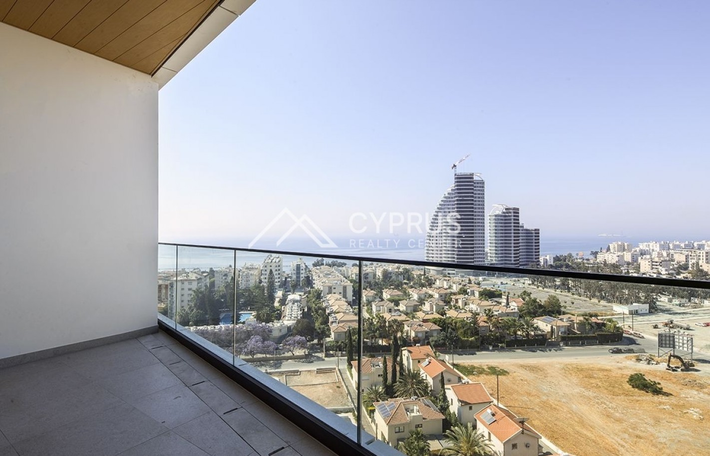 Apartment with 2 bedrooms in Limassol, Potamos Germasogeia - фото 11