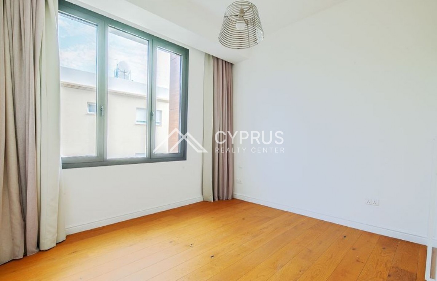 Three bedroom apartment in Limassol, Potamos Germasogeia - фото 9