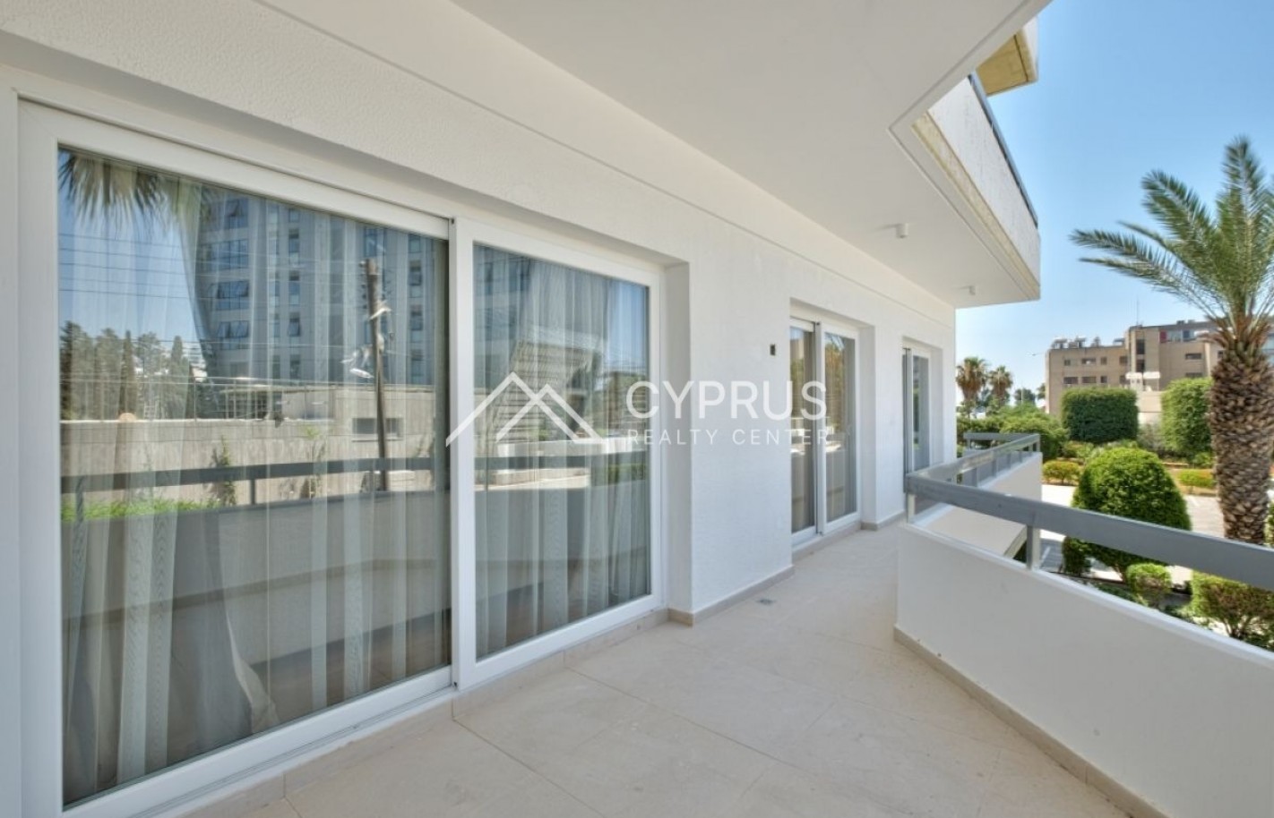 Three bedroom apartment in Limassol, Potamos Germasogeia - фото 13