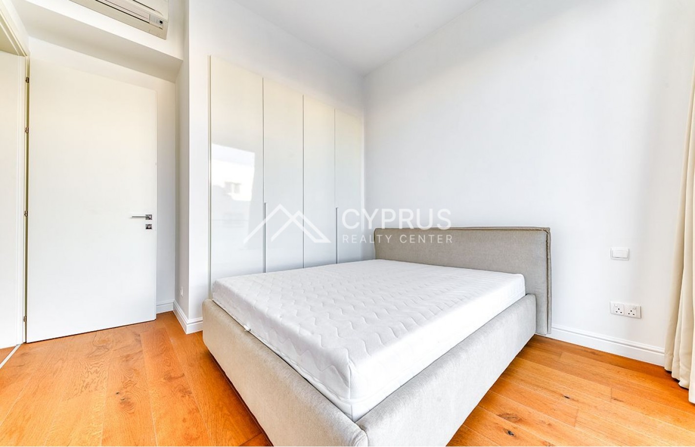 Apartment with 2 bedrooms in Limassol, Potamos Germasogeia - фото 5