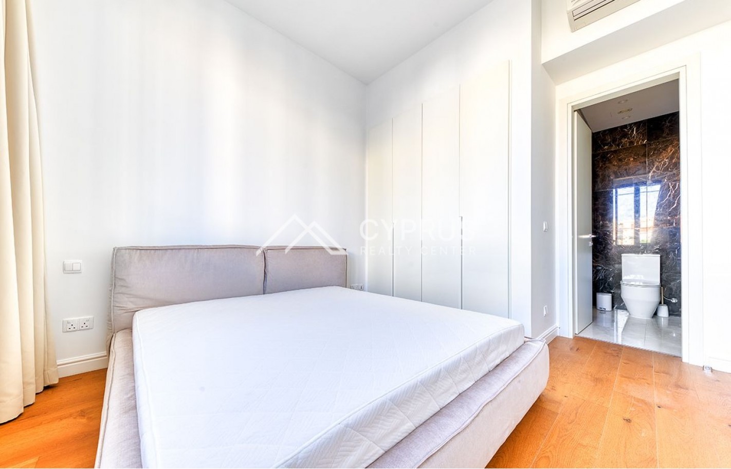 Apartment with 2 bedrooms in Limassol, Potamos Germasogeia - фото 6