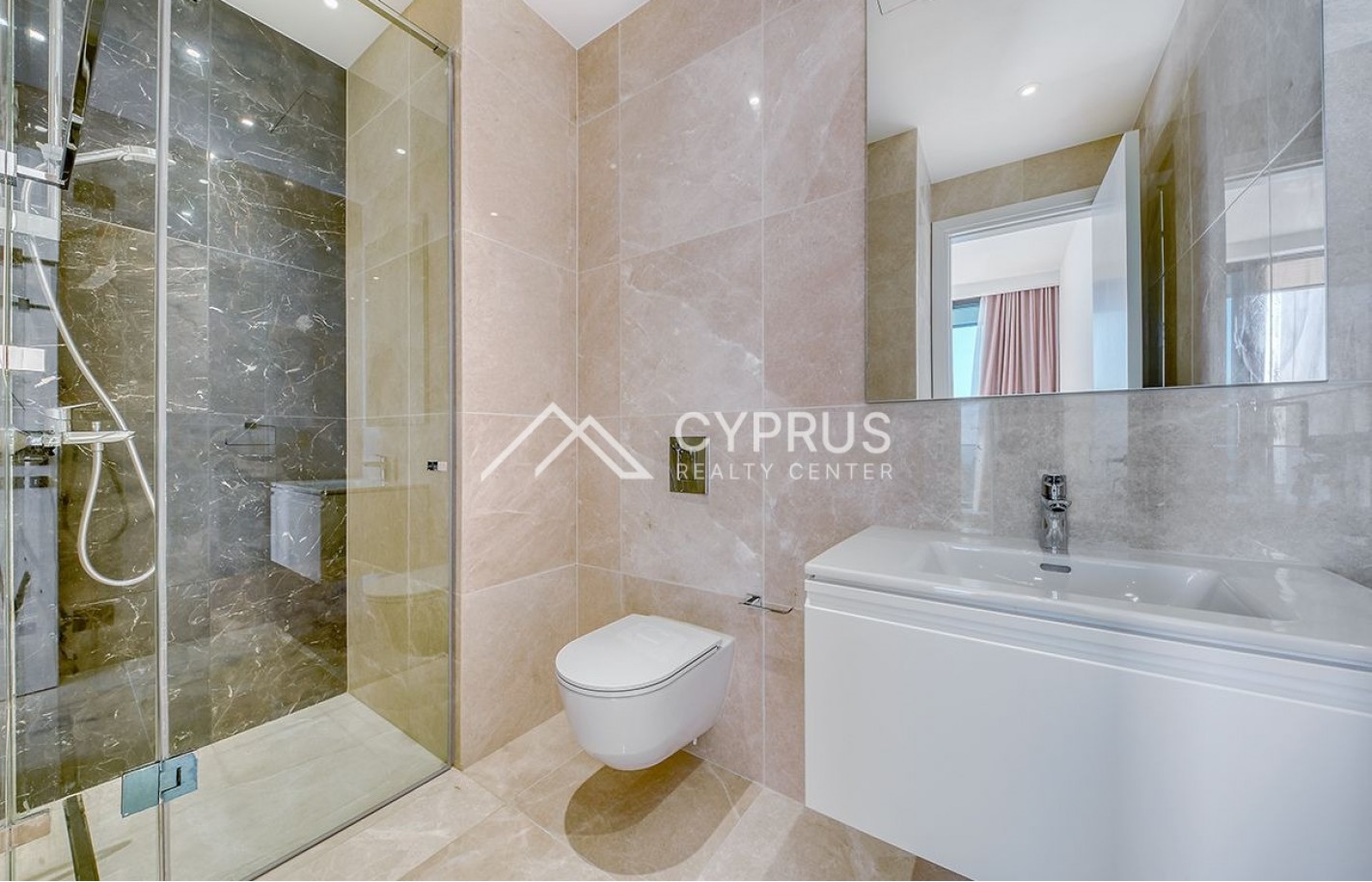 Apartment with 2 bedrooms in Limassol, Potamos Germasogeia - фото 12