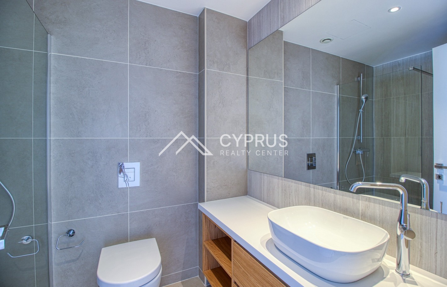 Apartment with 3 bedrooms in Limassol, Limassol Marina - фото 14