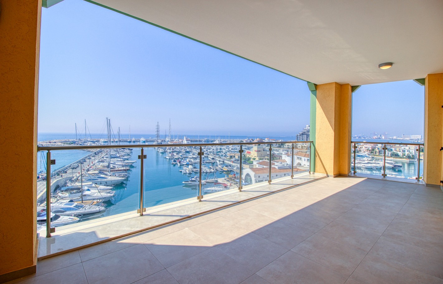 Апартаменты с 3 спальнями в Лимассоле, Limassol Marina - фото 17