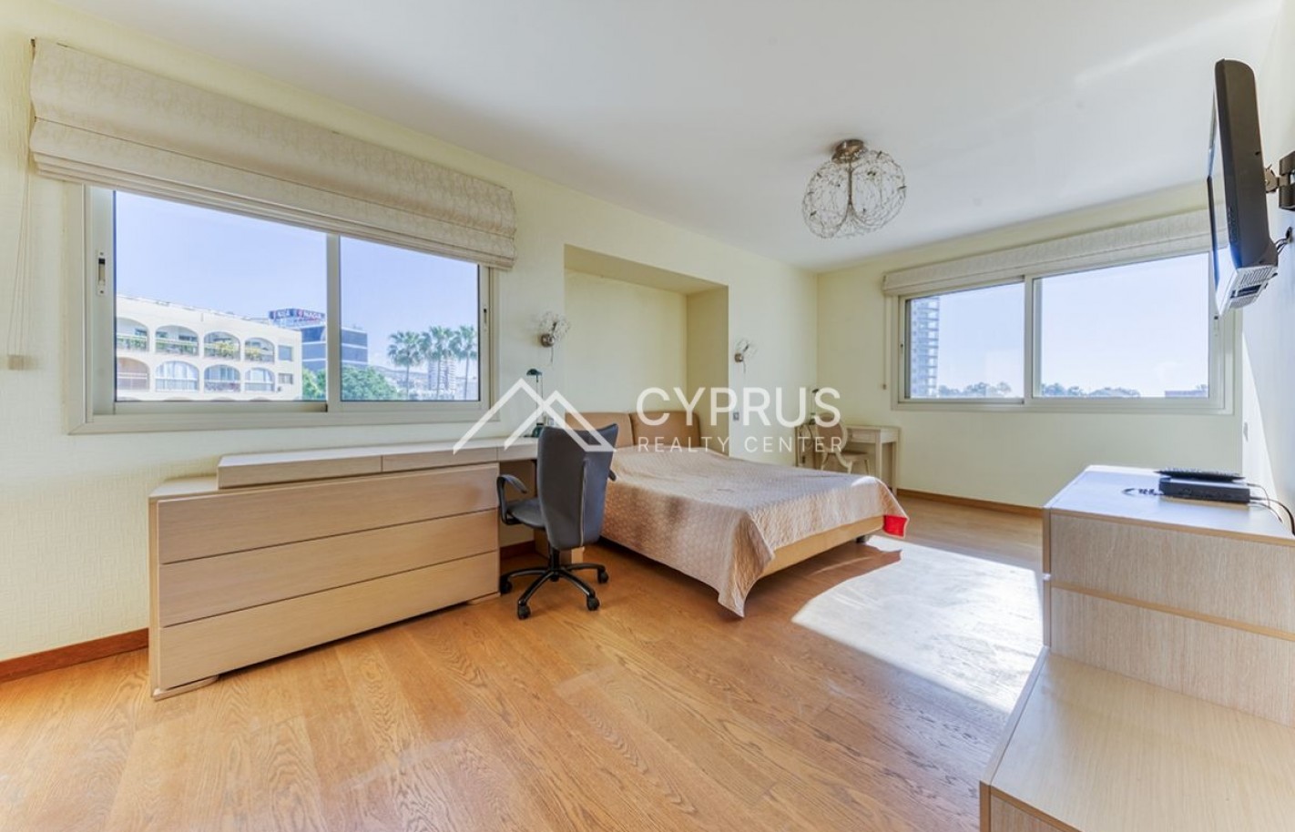 Three bedroom apartment in Limassol, Potamos Germasogeia - фото 10