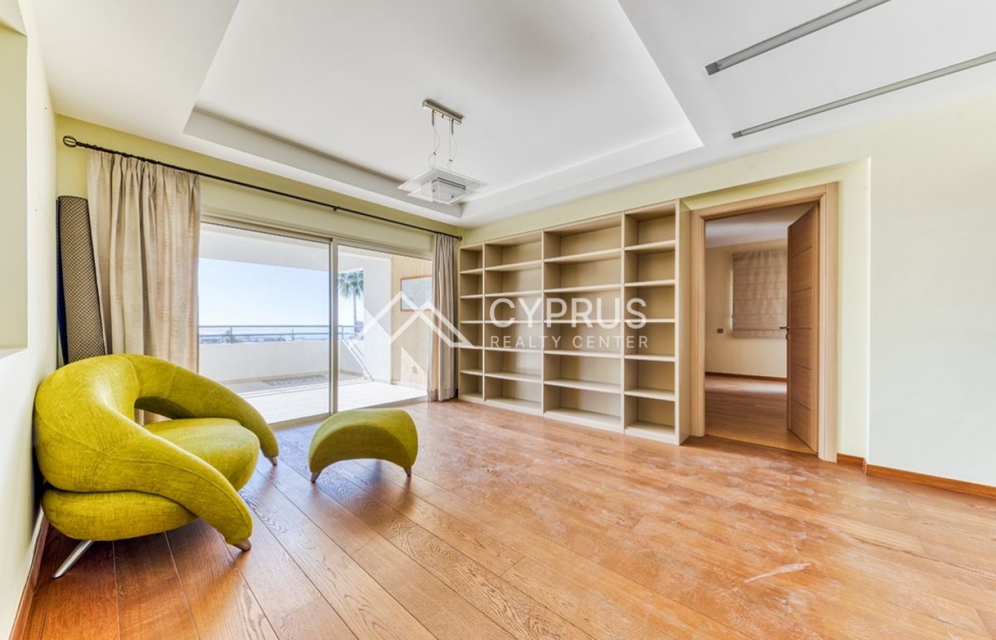 Three bedroom apartment in Limassol, Potamos Germasogeia