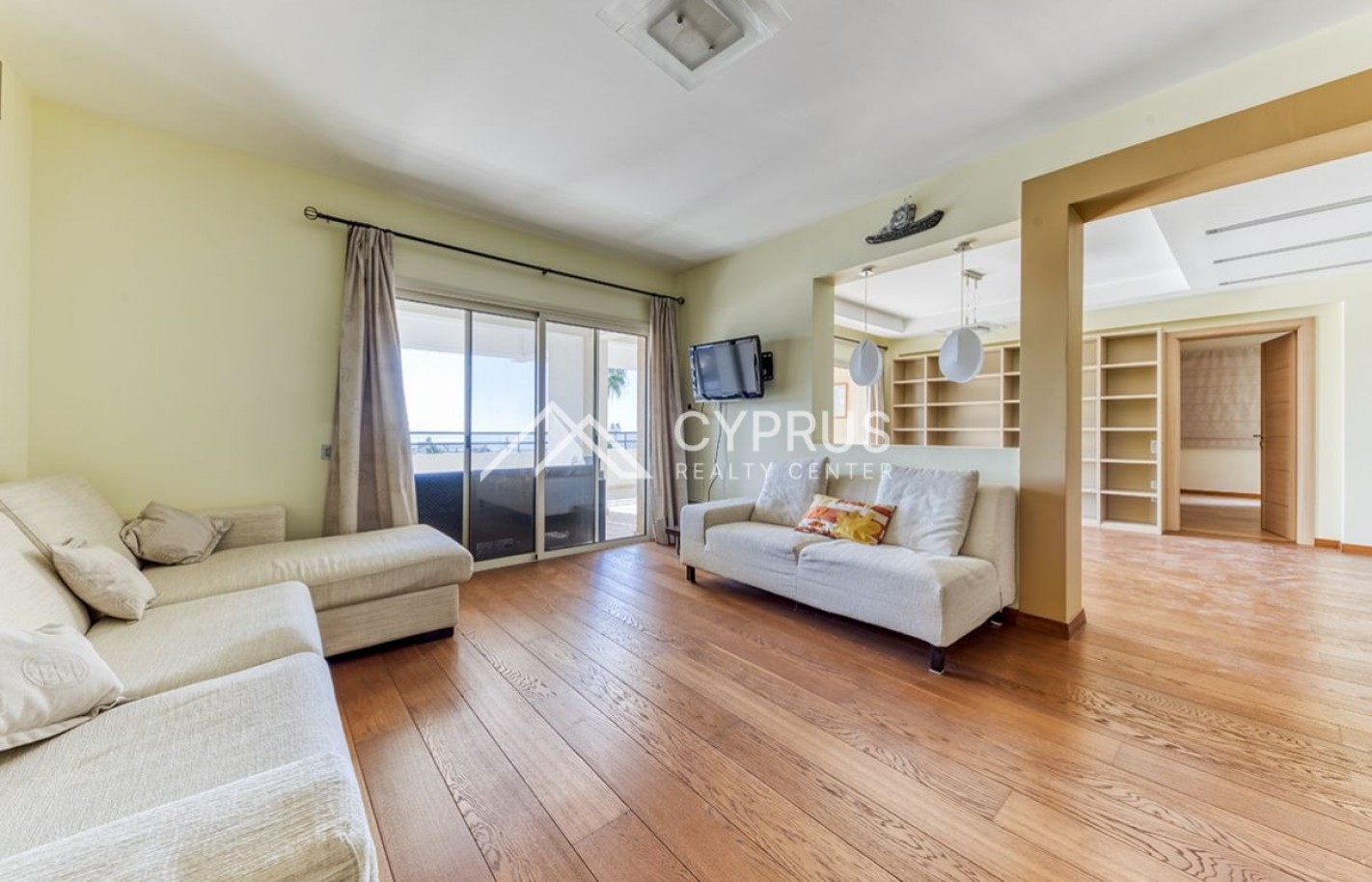 Three bedroom apartment in Limassol, Potamos Germasogeia - фото 3