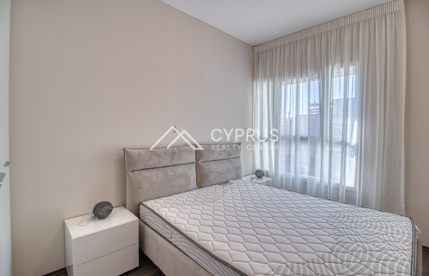 Apartment in Limassol with 4 bedrooms, Agios Tychonas - фото 8