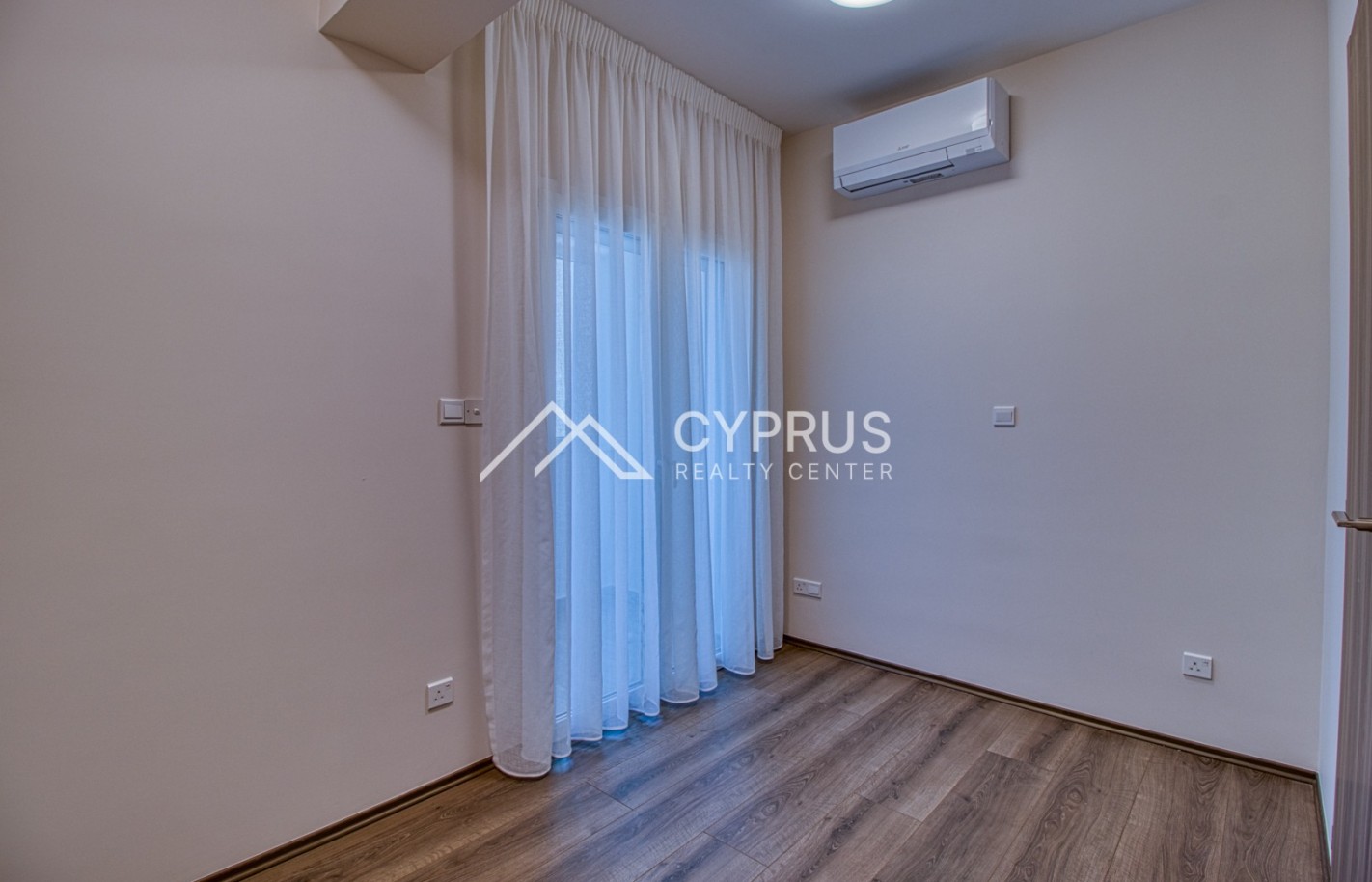 Apartment in Limassol with 4 bedrooms, Agios Tychonas - фото 5