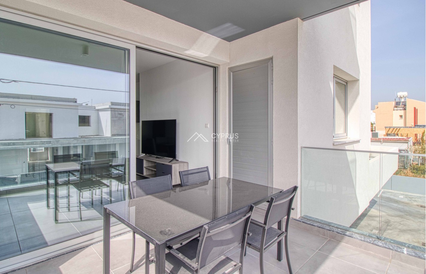 One bedroom apartment in Limassol, Omonia - фото 8