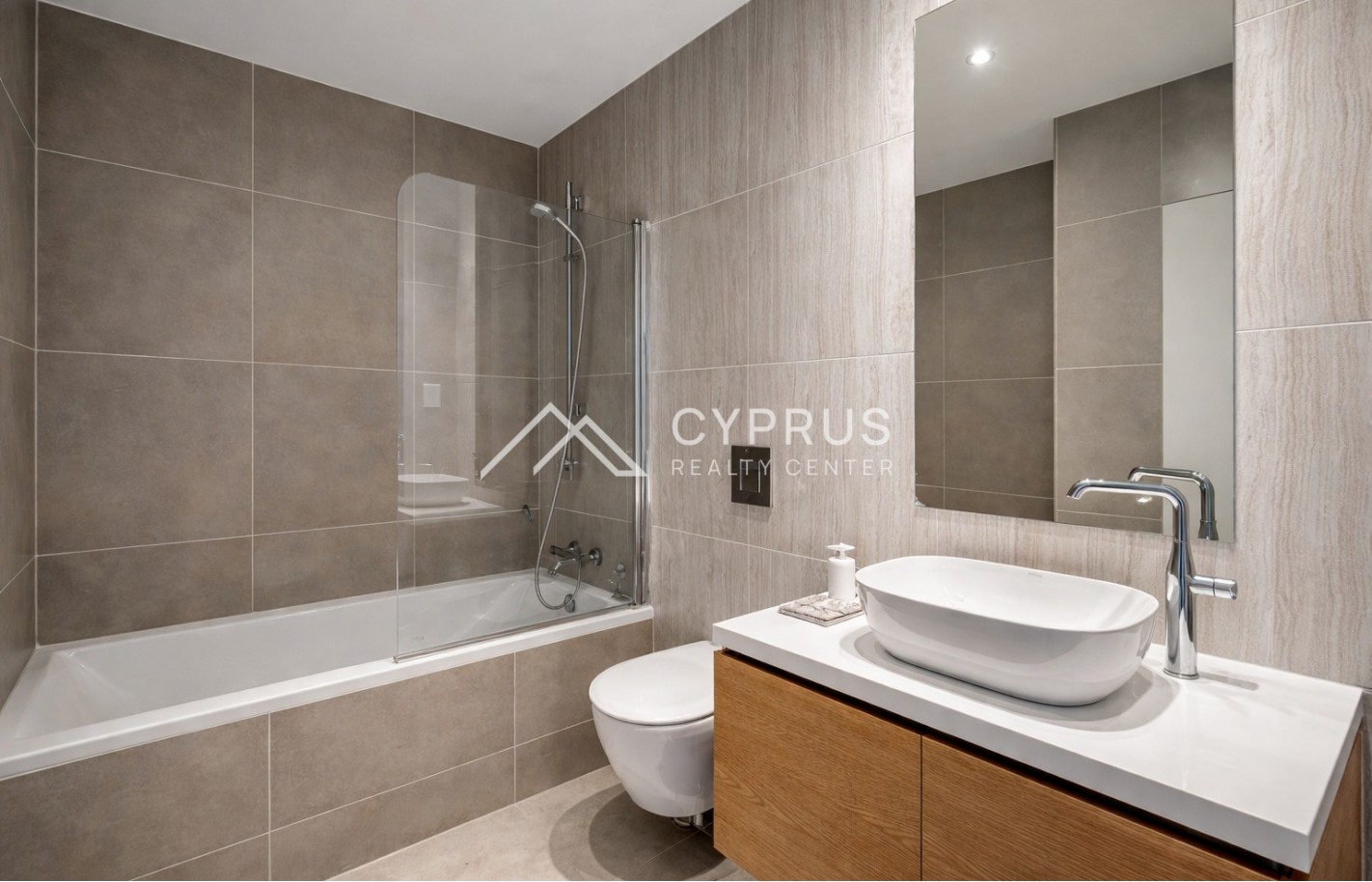 One bedroom apartment in Limassol, Limassol Marina - фото 6