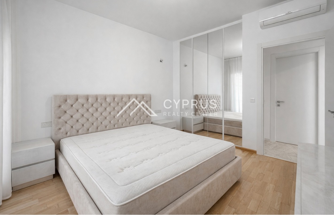 One bedroom apartment in Limassol, Limassol Marina - фото 4