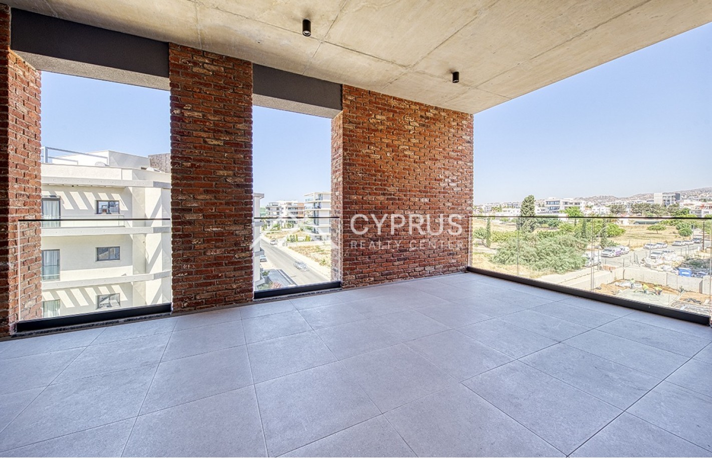 Three bedroom apartment in Limassol, Potamos Germasogeia - фото 14