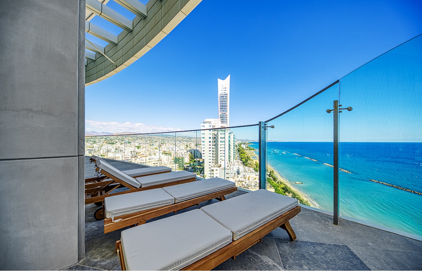 Three bedroom apartment in Limassol, Neapolis - фото 19