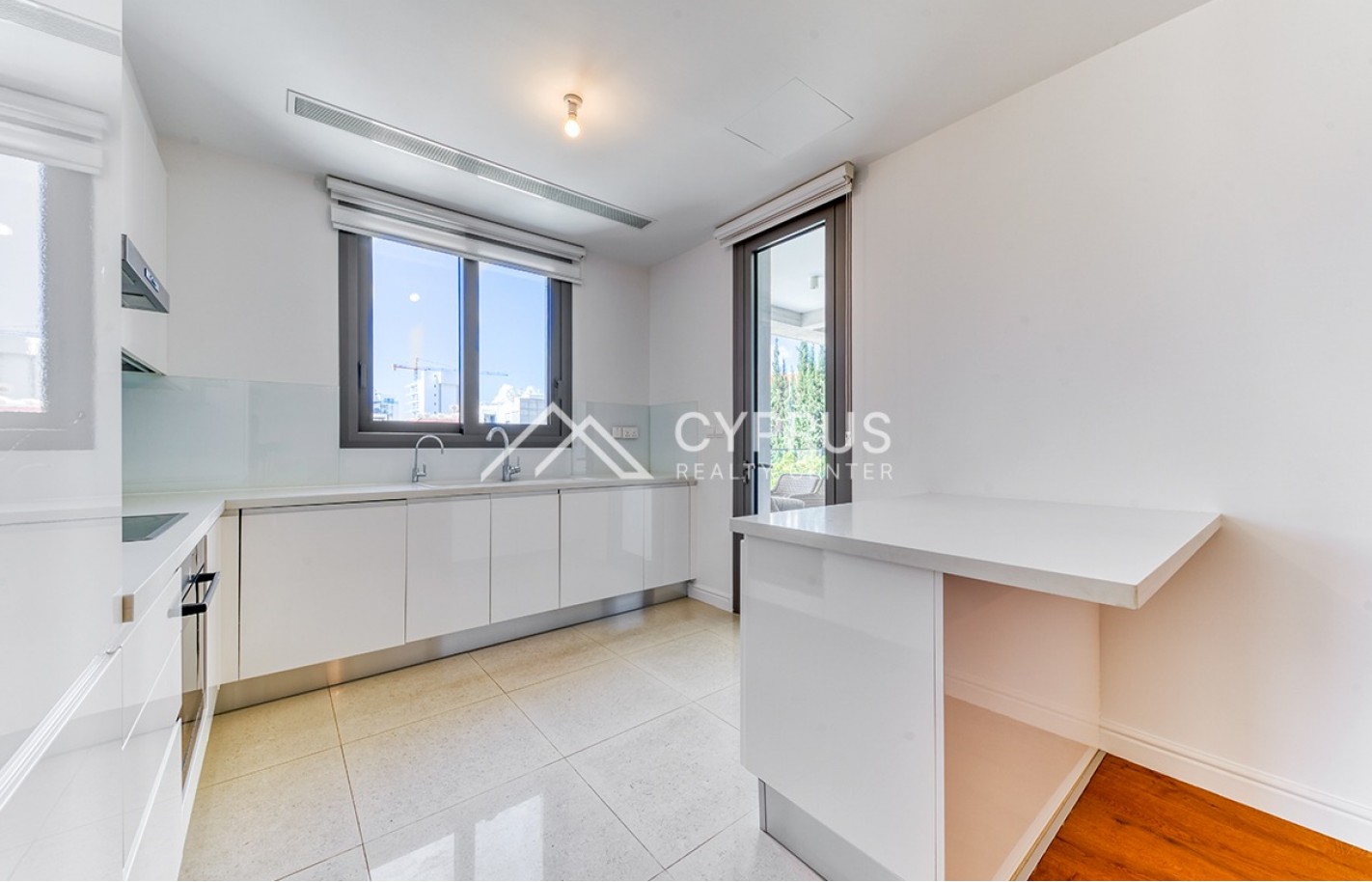 Three bedroom apartment in Limassol, Potamos Germasogeia - фото 2