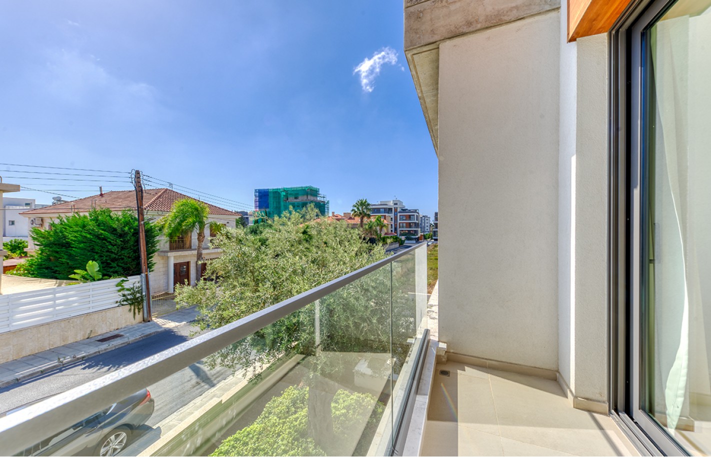 Three bedroom apartment in Limassol, Potamos Germasogeia - фото 16
