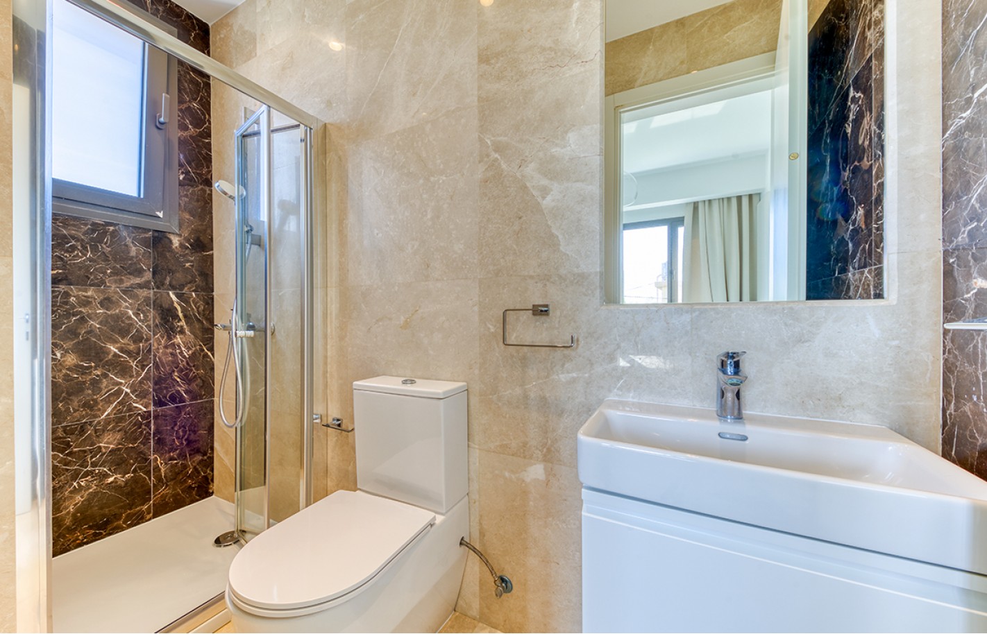 Three bedroom apartment in Limassol, Potamos Germasogeia - фото 12