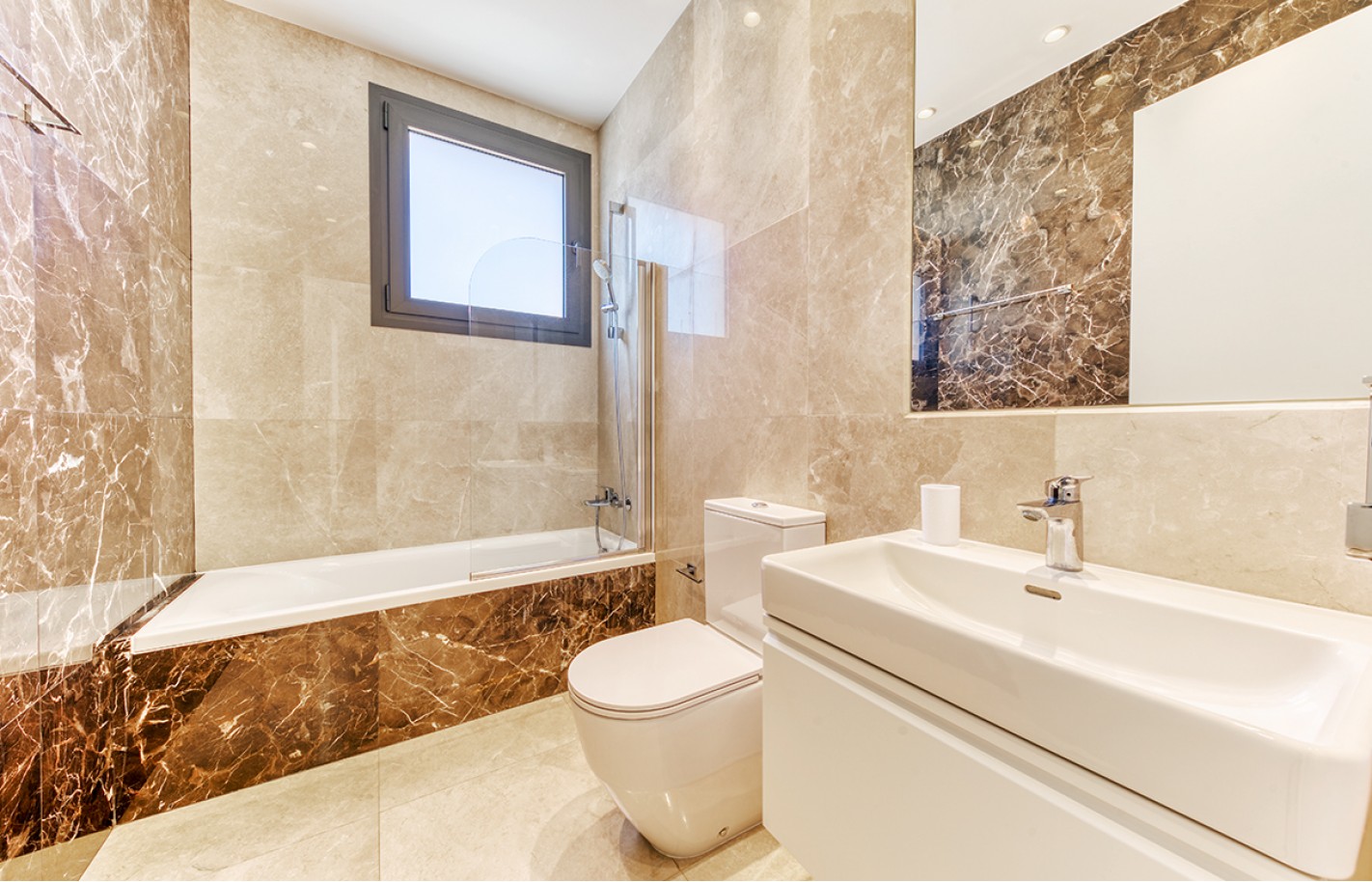 Three bedroom apartment in Limassol, Potamos Germasogeia - фото 13