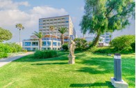 Three bedroom apartment in Limassol, Amathusia - фото 1