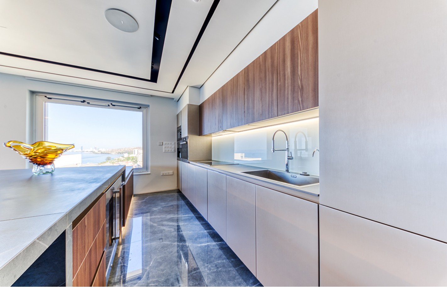 Three bedroom apartment in Limassol, Amathusia - фото 19