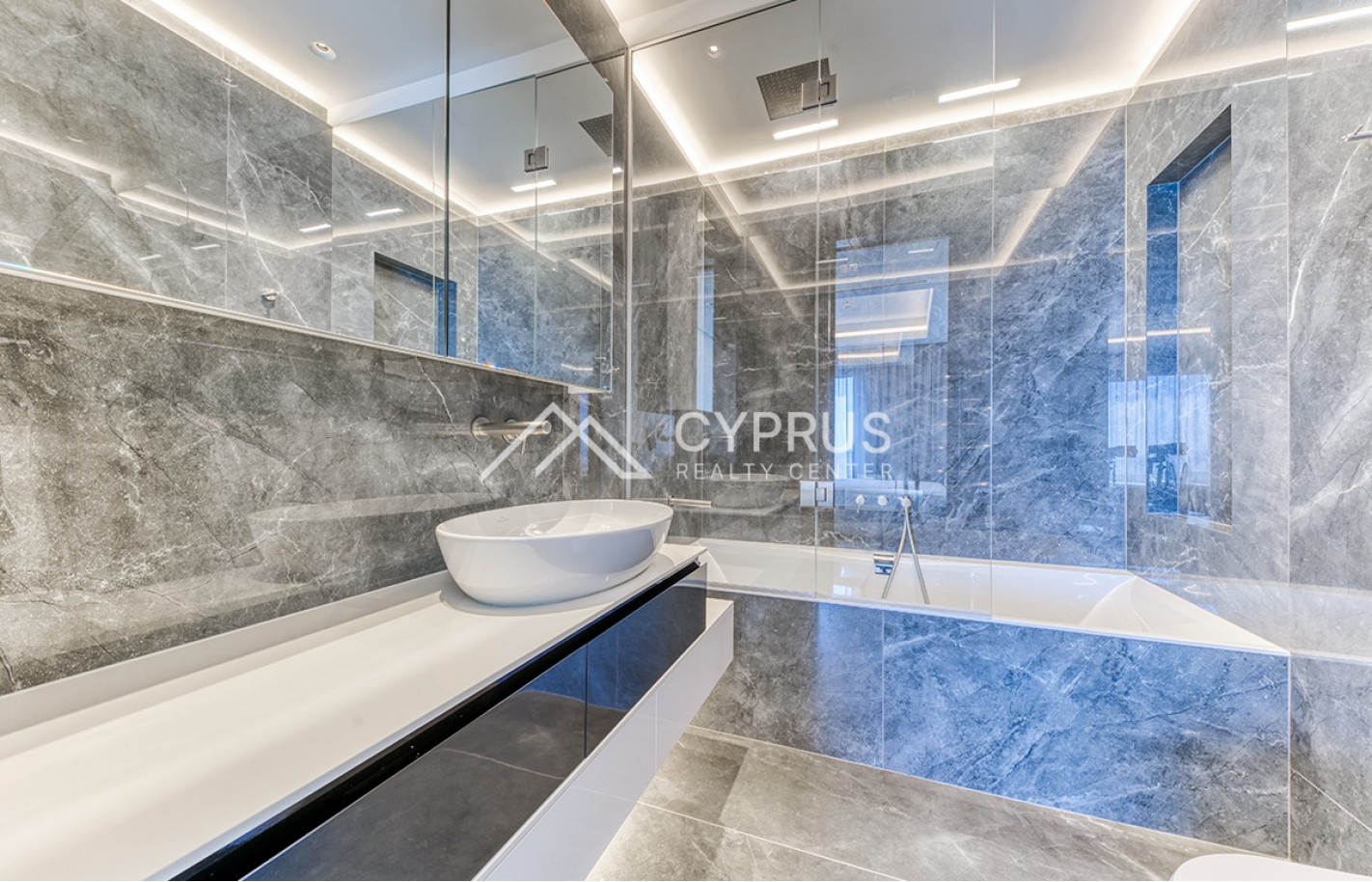 Three bedroom apartment in Limassol, Amathusia - фото 5