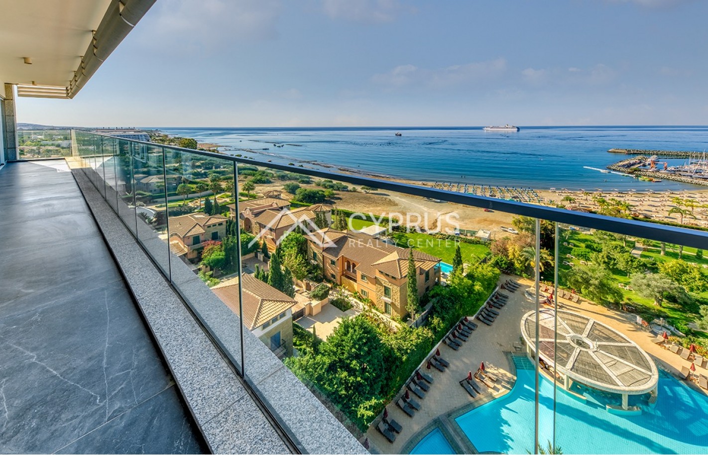 Three bedroom apartment in Limassol, Amathusia - фото 23