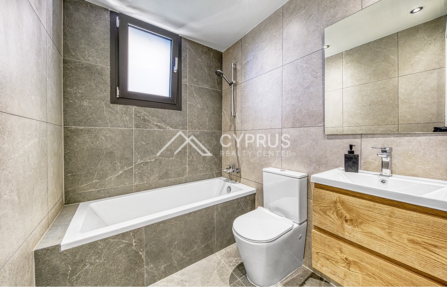 Two bedroom apartment in Limassol, Zakaki - фото 8