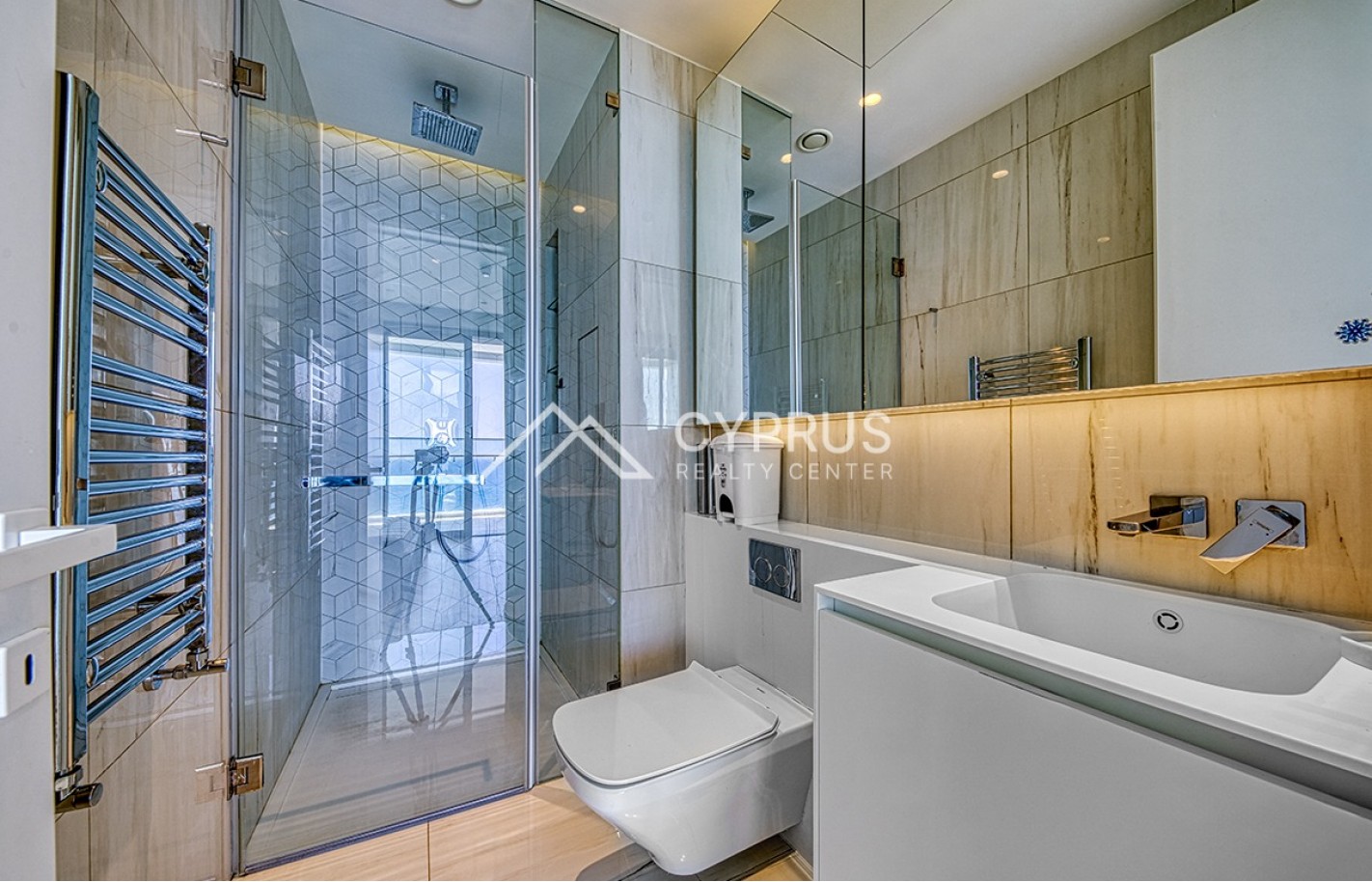 Apartment with 2 bedrooms in Limassol, Potamos Germasogeia - фото 15