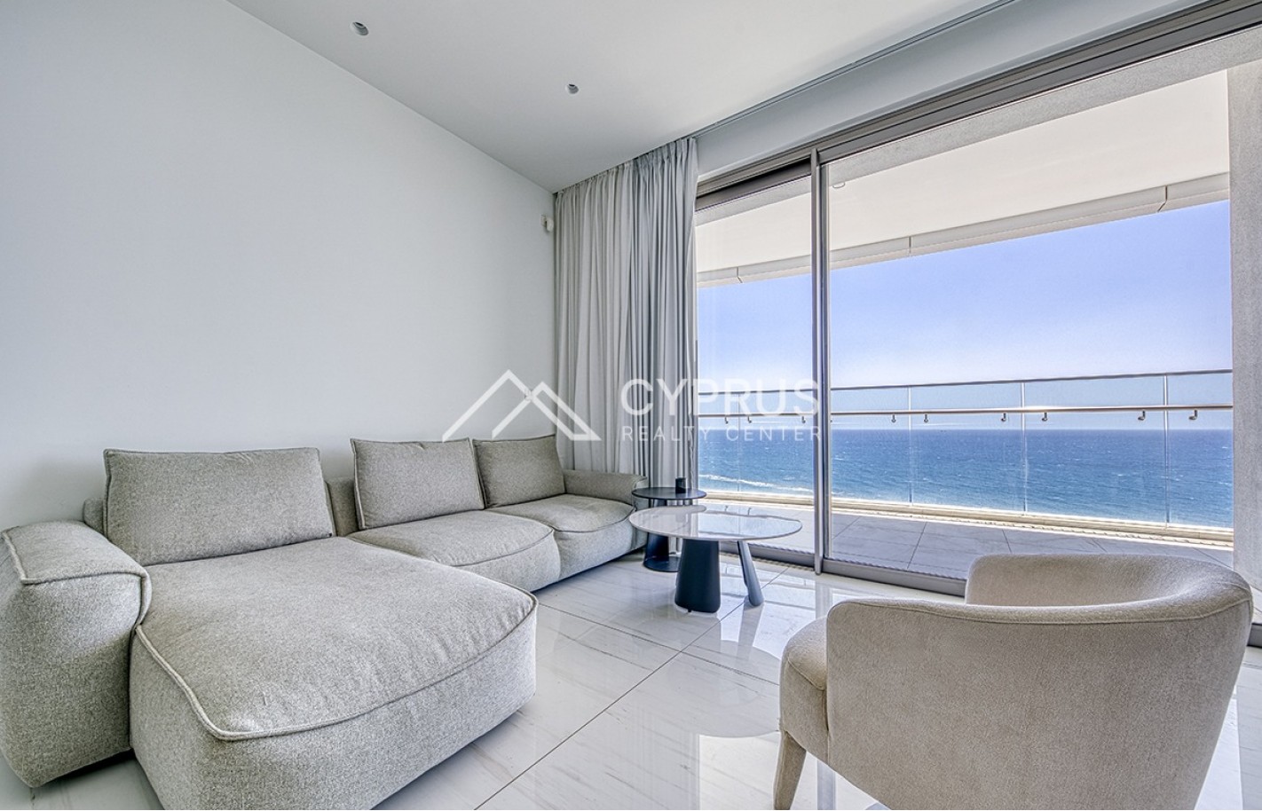 Apartment with 2 bedrooms in Limassol, Potamos Germasogeia - фото 4