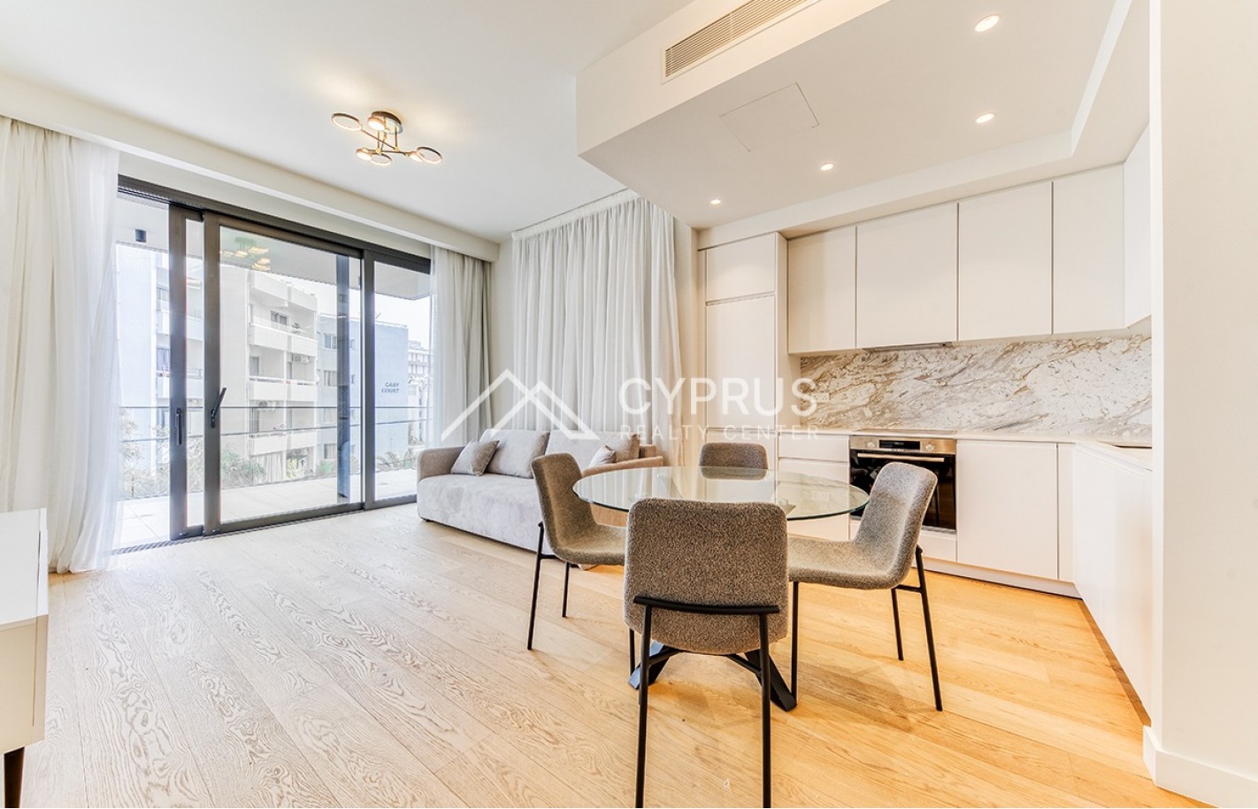 One bedroom apartment in Limassol, Potamos Germasogeia - фото 2