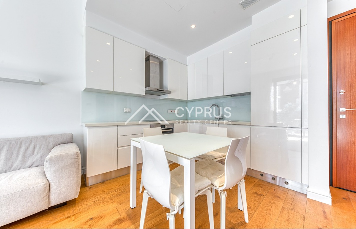 One bedroom apartment in Limassol, Potamos Germasogeia - фото 1