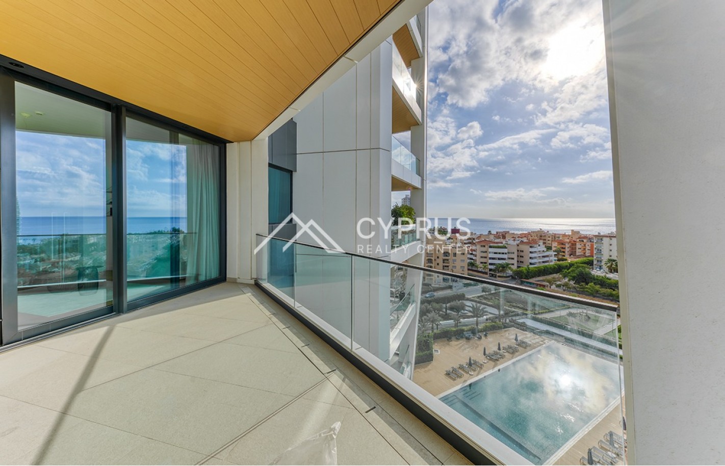 One bedroom apartment in Limassol, Potamos Germasogeia - фото 12