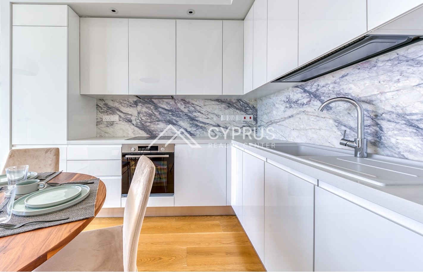 One bedroom apartment in Limassol, Potamos Germasogeia - фото 2