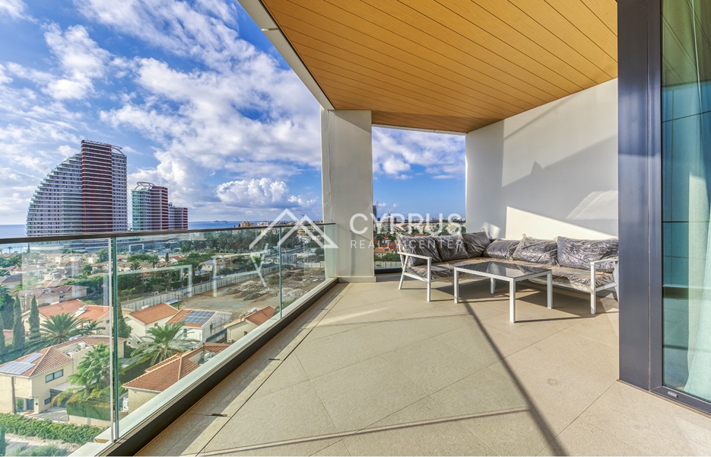 One bedroom apartment in Limassol, Potamos Germasogeia - фото 9