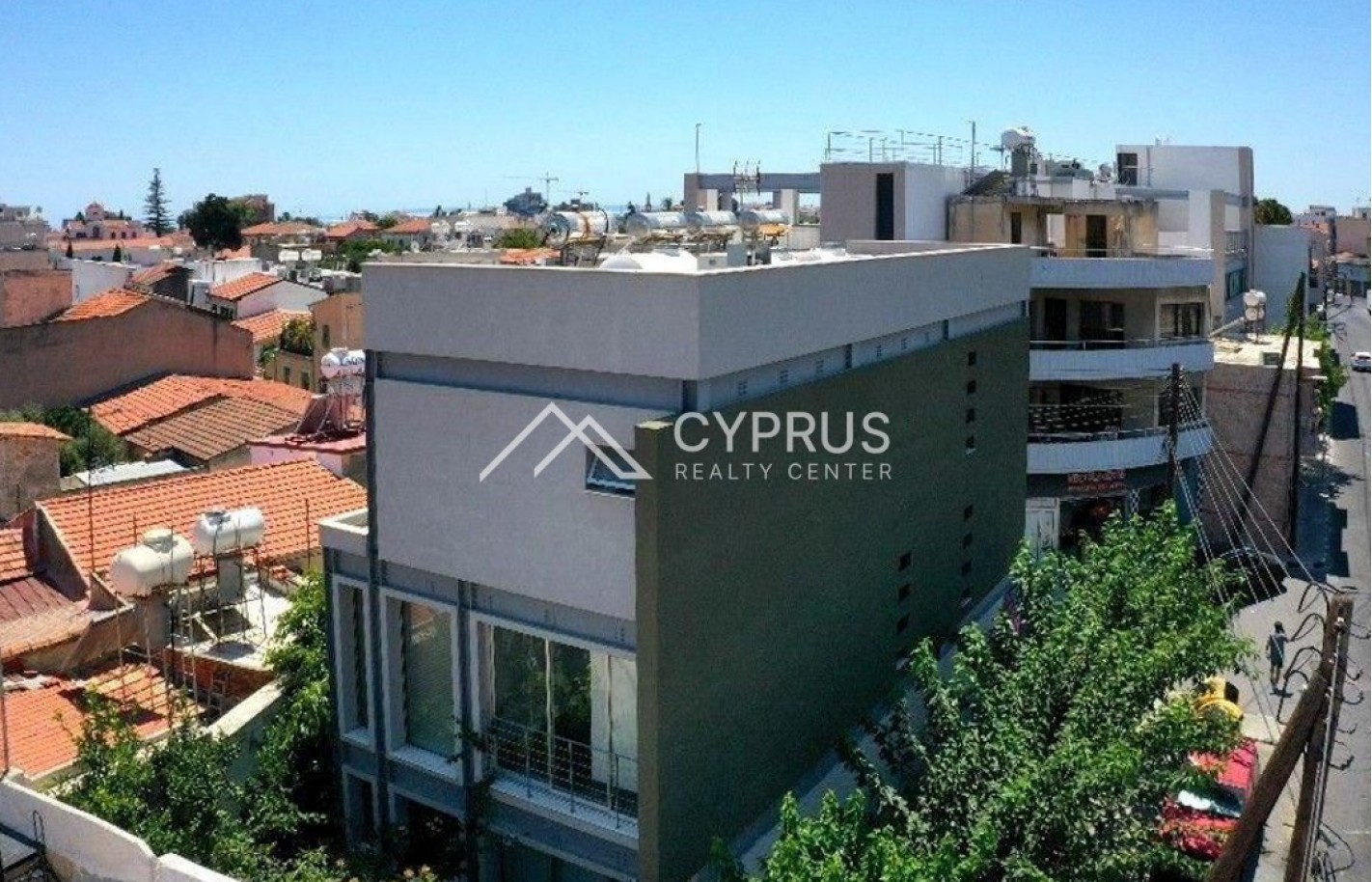 Apartment building in Limassol, City Center - фото 19