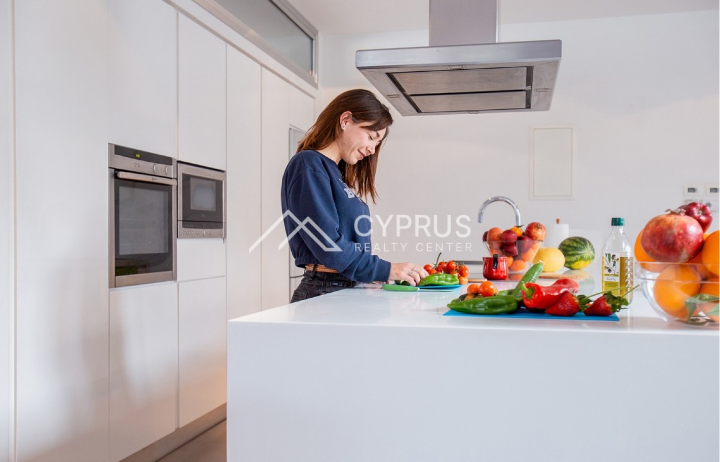 Apartment building in Limassol, City Center - фото 3