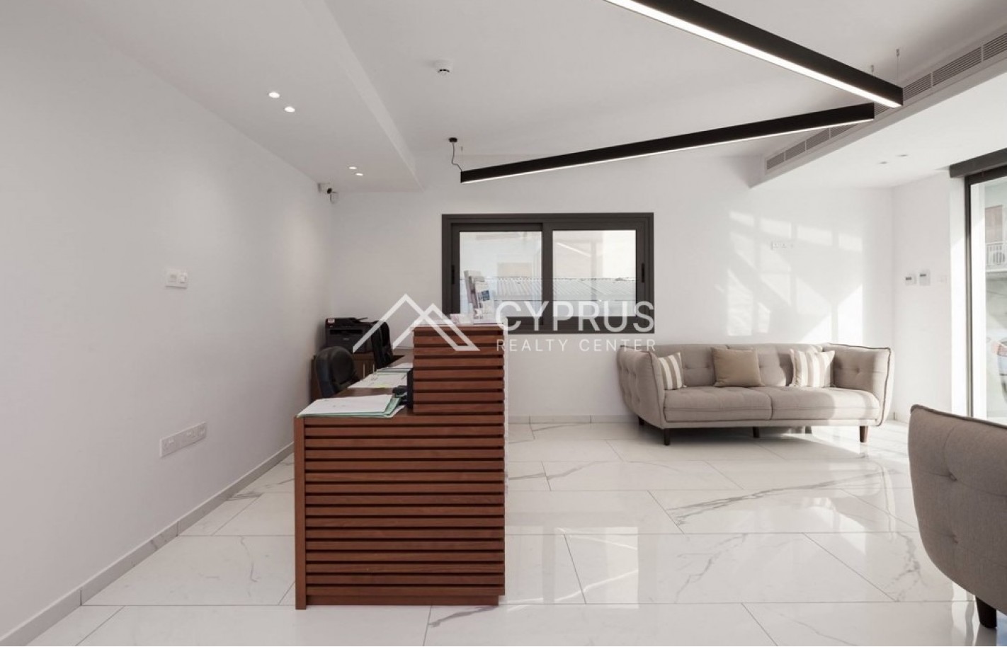 Office in Limassol, City Center - фото 9