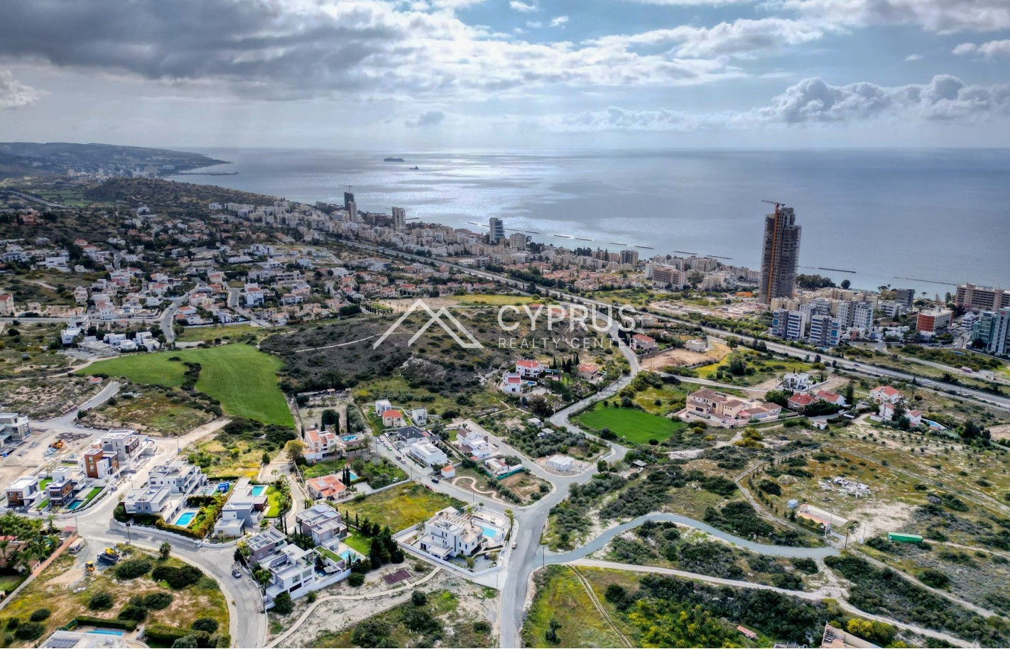 Plot of land in Limassol, Mouttagiaka - фото 4