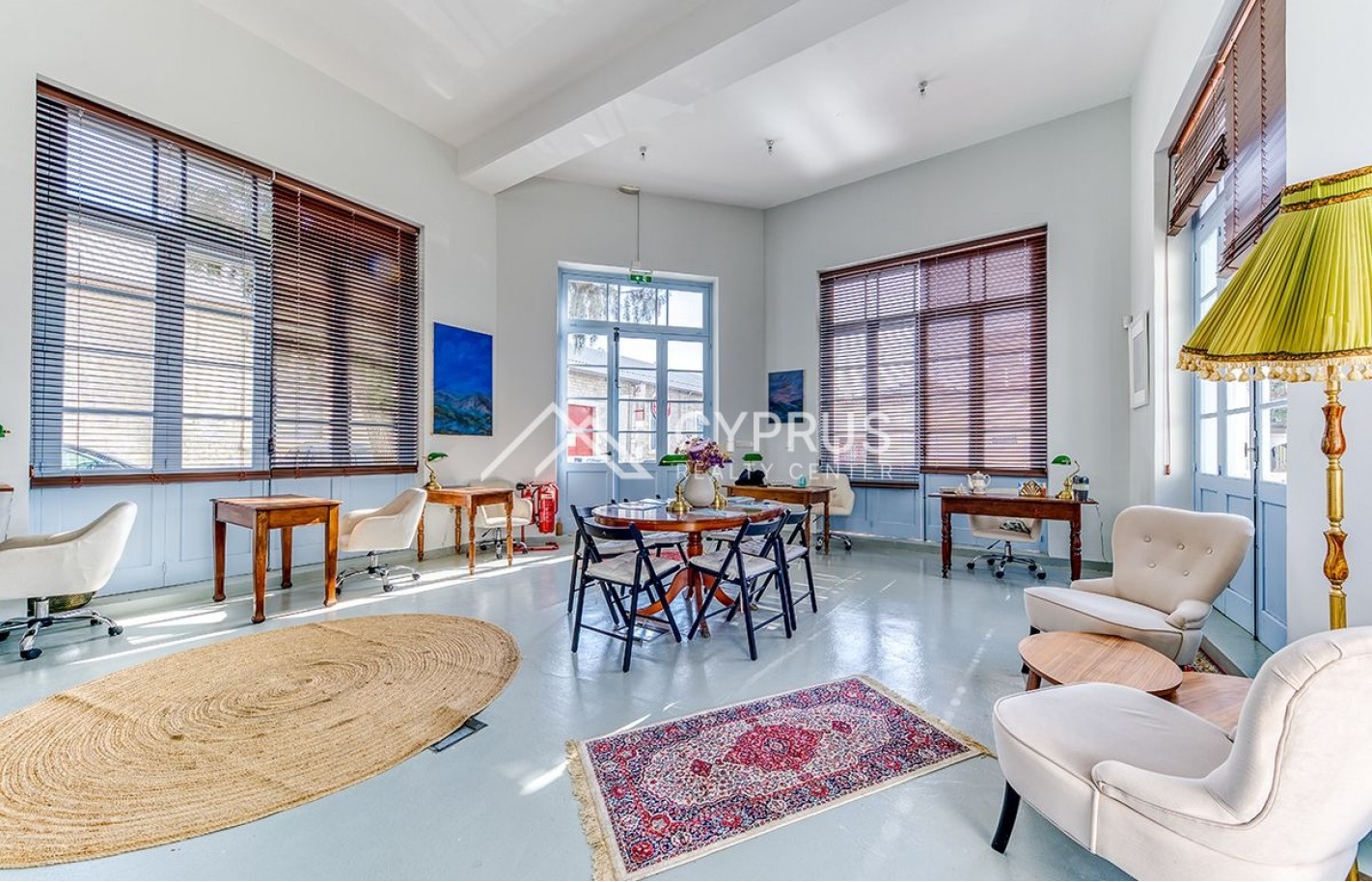 Building in Limassol, City Center - фото 1