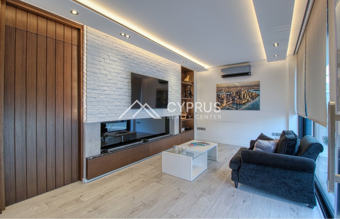 Office in Limassol, City Center - фото 7